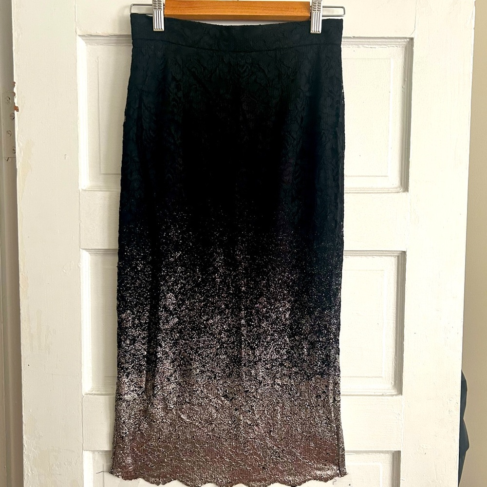 Coast skirt metallic